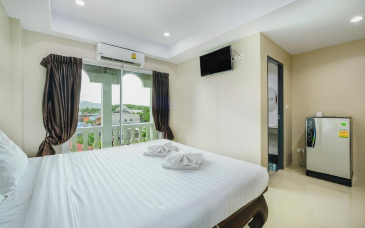 Tyler Cherngtalay Ban Pak Lak Exterior photo